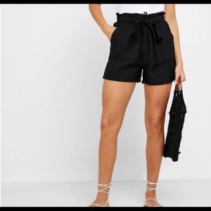 black h&m high waisted belted shorts nwt ⚫️